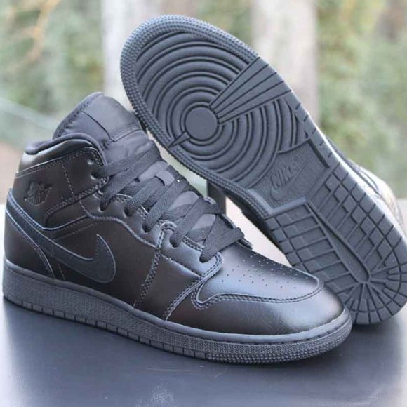 Air Jordan 1 Mid Deep Black - Picture 5 of 13